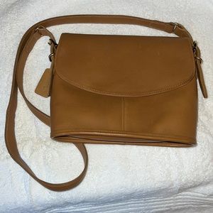 Vintage Leather Coach 9807 Equestrian Flap Bag Camel